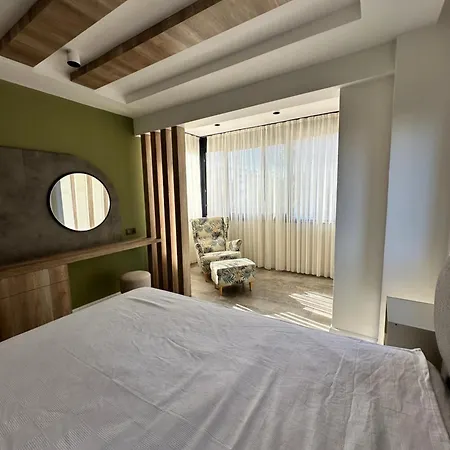 Apartment Leos Apart3 Side